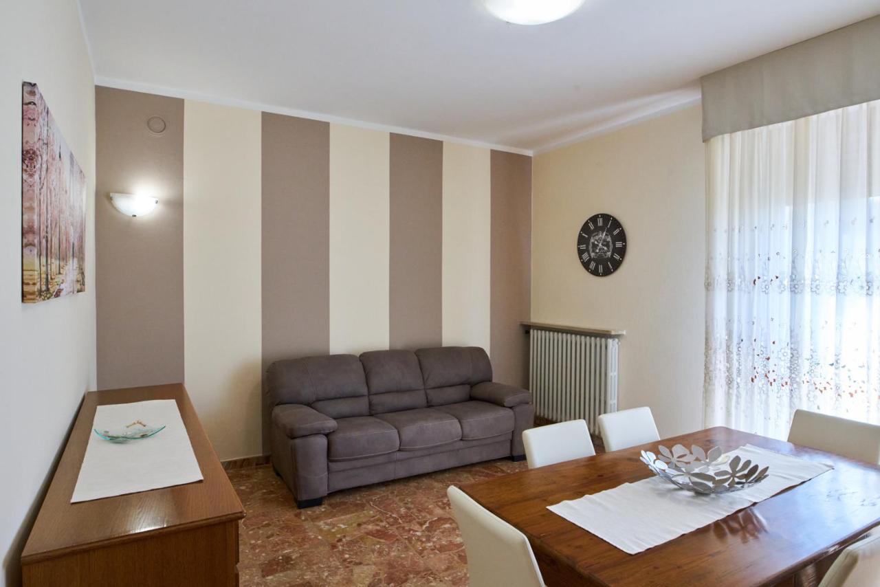 Cinzia'S Holiday Home Desenzano del Garda Extérieur photo