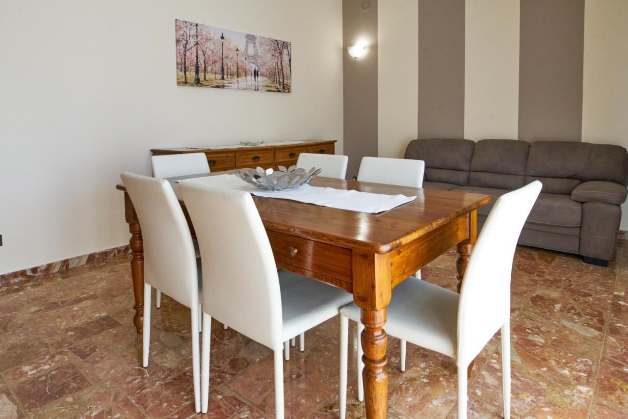 Cinzia'S Holiday Home Desenzano del Garda Extérieur photo