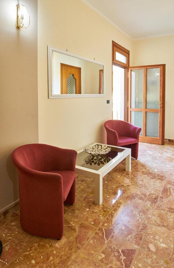 Cinzia'S Holiday Home Desenzano del Garda Extérieur photo