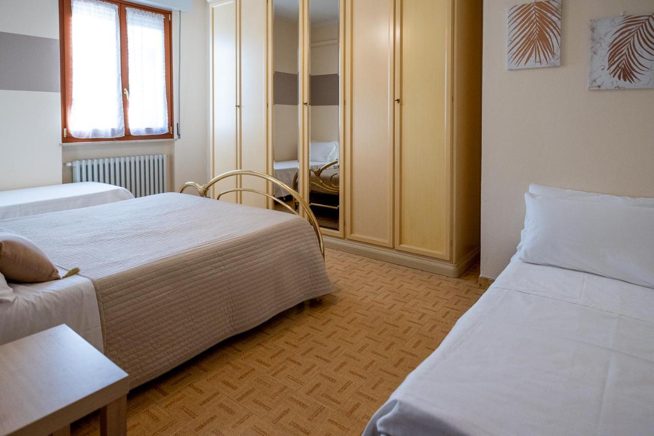 Cinzia'S Holiday Home Desenzano del Garda Extérieur photo